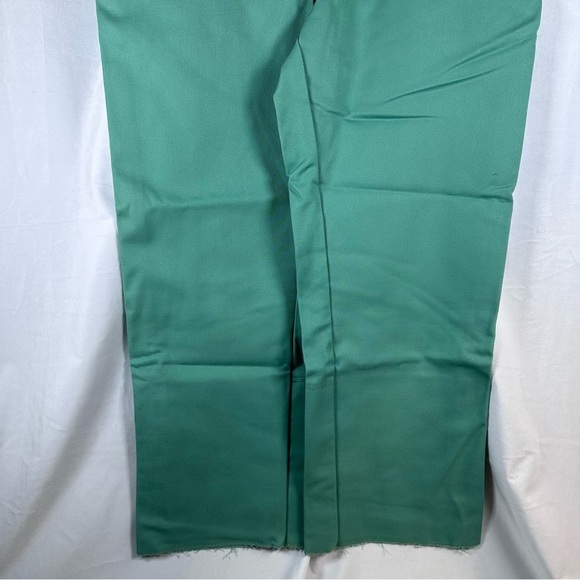 Green High-Waisted Trousers - Picture 3 of 5